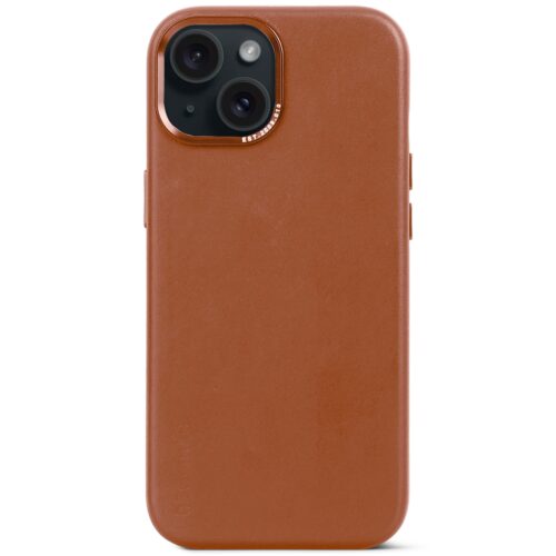 Decoded Leather Back Cover with MagSafe Compatibility for iPhone 15